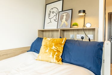 Classic En Suite - Image 5